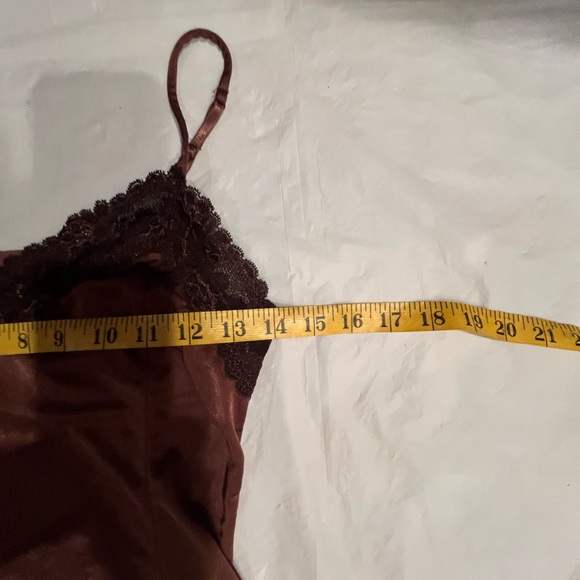 The Limited Brown cami with lace trim. Size small - Picture 5 of 10
